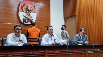 Firli Bahuri : Cukup Alat Bukti, Hakim Yustisial MA Edy Wibowo Jadi Tersangka dan Ditahan