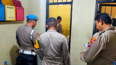Kapolsek Ngadiluwih Cek Langsung Kondisi Ruang Tahanan