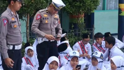 Polresta Sukabumi Kenalkan Super App Polri Presisi ke Setiap Pelajar