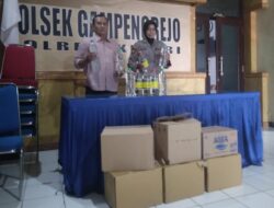 Ops Pekat Semeru 2024, Polisi Kediri Amankan Puluhan Botol Miras Dari 4 Penjual