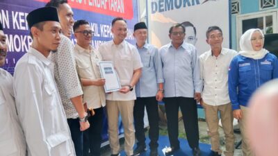 Terima Pengembalian Formulir Pandu Kesuma Dawangsa, Partai Demokrat Lamsel : 4 Calon Lain Belum Mengembalikan
