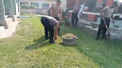 Polsek Palas Laksanakan Bakti Sosial Religi Ketempat Ibadah Pure Puseh