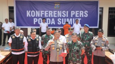 CCTV Rekam Kedua Eksekutor Pulang dan Pergi Usai Bakar Rumah Sempurna Pasaribu