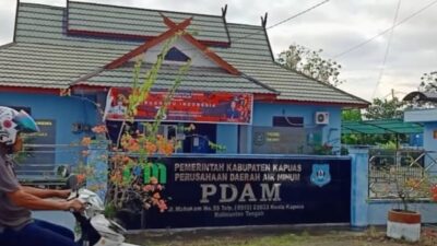 Tiga Tahun Krisis Air Bersih, Warga Majene Kesulitan Air, PDAM Tak Kunjung Diperbaiki