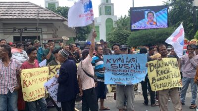 Aksi Supir Angkot di Gedung DPRD Kota Bekasi Memanas, Tri Adhianto Berikan Solusi Ampuh Untuk Transportasi Modern