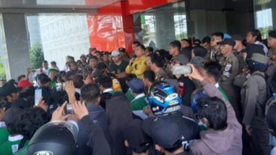 Tuntut Soal Kenaikan Upah, Sejumlah Buruh di Morowali Gelar Aksi