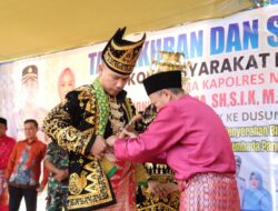 Silaturrahmi Bersama Tokoh Masyarakat Se-Kecamatan Nalo Tantan, Kapolres Merangin Mendapat Penganugrahan Penyematan Gelar Kehormatan Adat