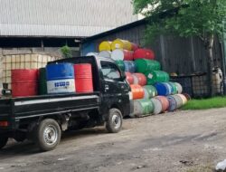 Gudang Penampungan Oli Bekas di Waringinjaya Kabupaten Bekasi Diduga Beroperasi Tanpa Izin