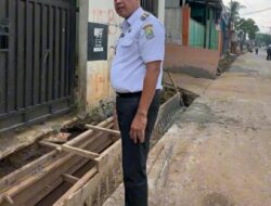 Wali Kota Bekasi Tinjau Proyek Drainase di Cimuning, Instruksikan Percepatan Setelah Temukan Pengawasan Lalai